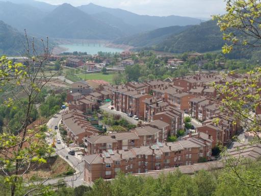 Apartamento rural en el Berguedà \"Lluis & Antonia\" A Ac - Housity