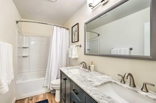 Sunny Phoenix Home with Pool and Backyard Oasis! - Housity