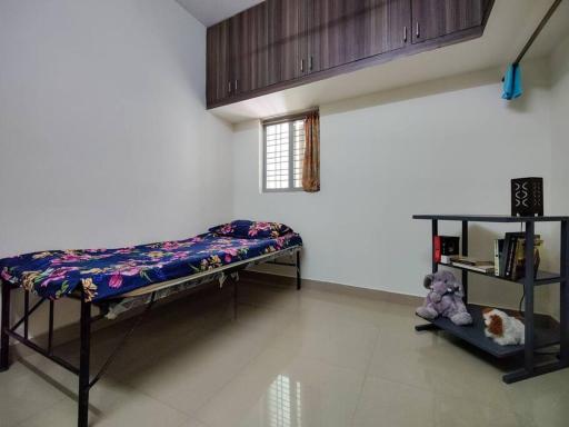 Comfy 2-bedroom House in Sanjaynagar, Bengaluru - Housity