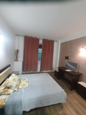 Royal 300 cu 1 bis - Housity