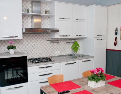 Tami Holidays - Housity