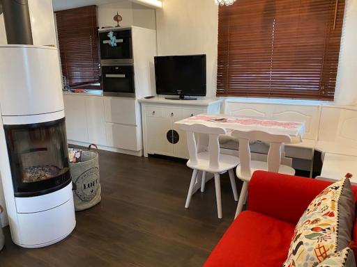 Charming Tiny House - Housity