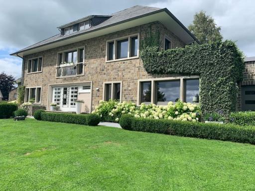 Les Rhododendrons - Housity