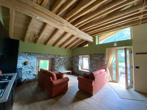 Il Casias - Housity