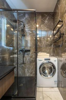 Prabangūs apartamentai su džiakuzi (Jacuzzi) - Housity