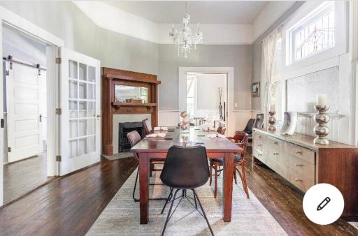 Classic/Modern Downtown Home - Housity