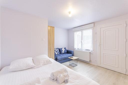 Studio au RDC d'un pavillon - Le Bourny - Housity