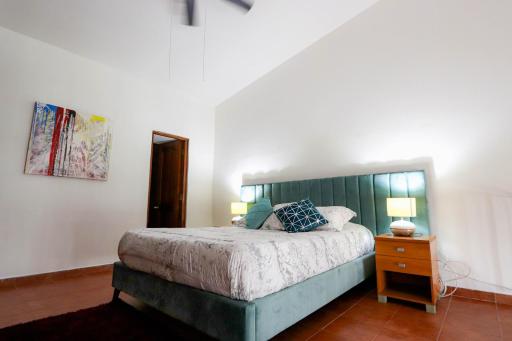 Best Location apartment in Casco Viejo Plaza Catedral 201 - Housity