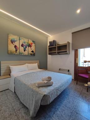 LG Big Flat Barcelona - Housity