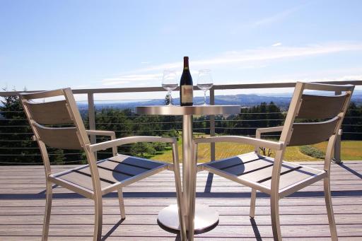 Luxury Wine Country Estate - Housity