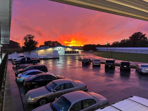 Motel Boutique by Wolf Inn - Housity