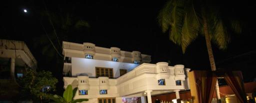 Rose Garden Homestay Thrissur - Housity