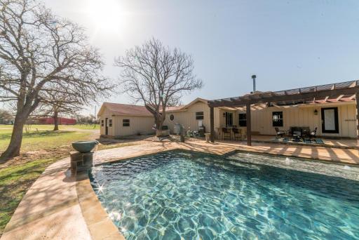 Queen and Duke Cottage - Housity