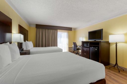 Best Western Phoenix Goodyear Inn - Housity