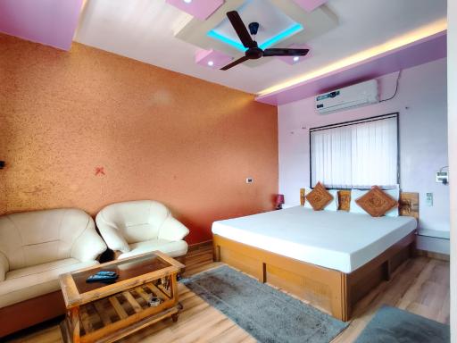 Anand Valley Hotel - Housity