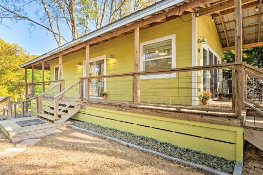 Lovely Toledo Bend Studio with Scenic Views! - Housity