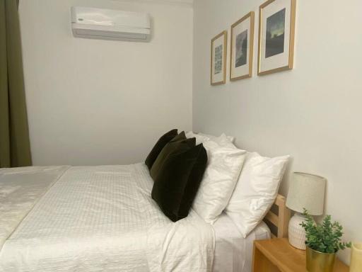 Cute 3-bedroom in Groton / Remote work! - Housity