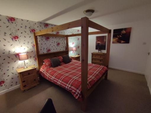 Mordona, 2 Moyness Park Crescent - Housity