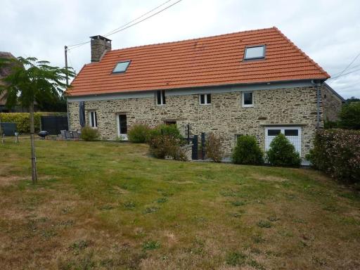 Maison rénovée dans le bocage Normand - Housity
