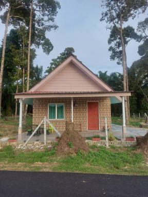 Panorama Homestay Lambor Kanan - Housity