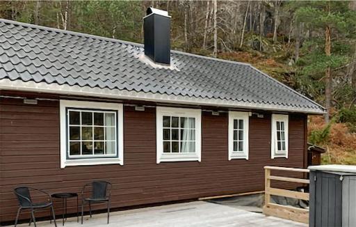 Awesome Home In Tonstad With Kitchen - Housity