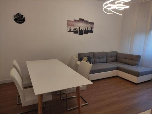 Intero Appartamento a Ferrara - Housity