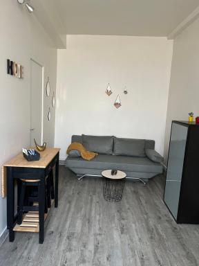Chablis : studio en plein centre ville - Housity