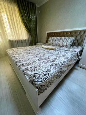 9-19 - Housity