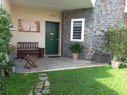casa condivisa con noi e i nostri due gatti - Housity