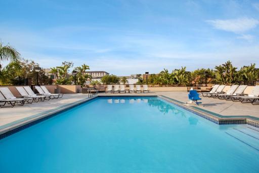 Crowne Plaza Hotel Los Angeles Harbor, an IHG Hotel - Housity