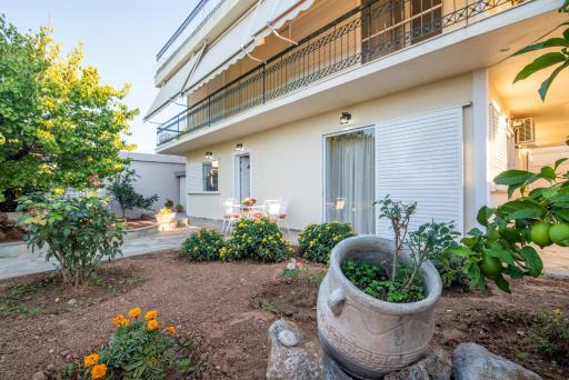 Ioanna s house.Gorgeous house with sea view - Housity