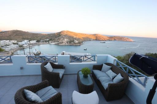 Vacation house with stunning view - Vari Syros - Housity
