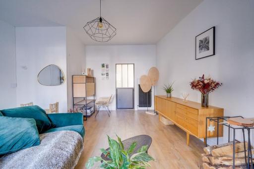Beautiful Bordeaux apartment with terrace - Housity
