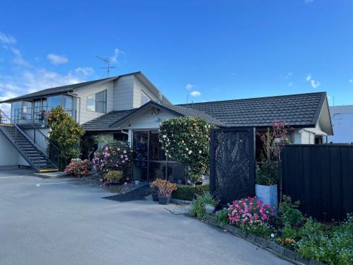 Colonial Motel - Housity