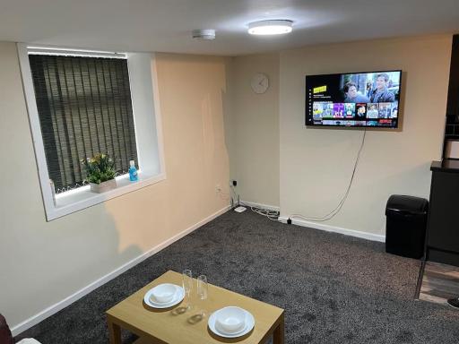 Luxury Inn 2 - Housity