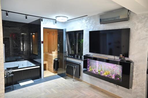 MADEMOISELLE LUXURY SPA - Housity