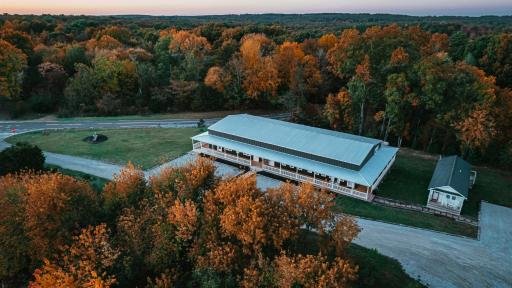 Greeter Falls Lodge #2 - Housity