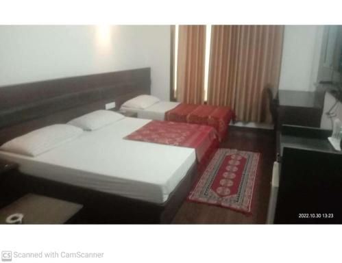 Hotel Abhinandan, Panipat - Housity