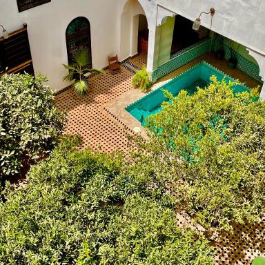 Riad Al Wifak - Housity