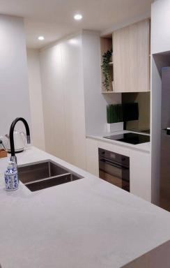 Cozy 1BR Apartment in the heart of Canberra - Housity