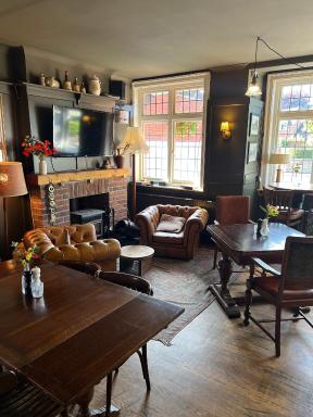 White Hart - Housity