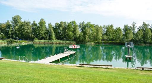 Swiss Army Camping Night / Militärbunker - Housity