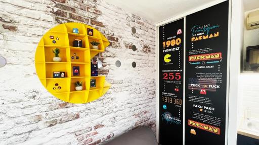 Futurostudio - Appart Hotel PACMAN - Futuroscope - Poitiers - Housity