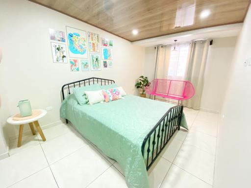 Adventure-Apartment #1-AC-5 min from airport-Alajuela - Housity