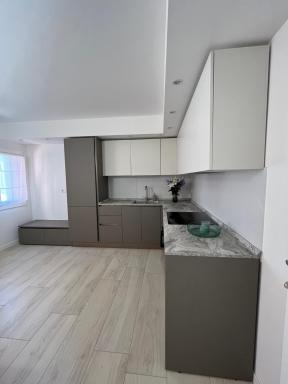 Bert8 holiday - Hizvo