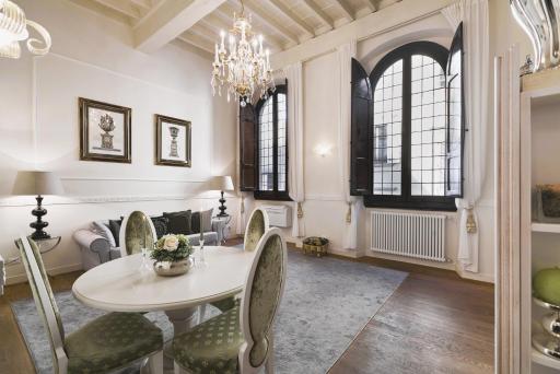 Luxury Apartment Rucellai - Housity