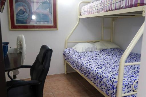Casa Aurora #3: Private room in excellent location - Housity