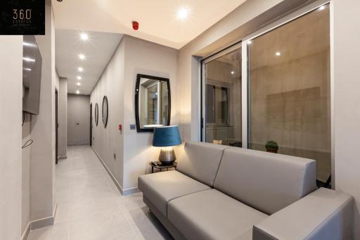 Lovely vacation, Private entrance Home with WIFI by 360 Estates - Housity