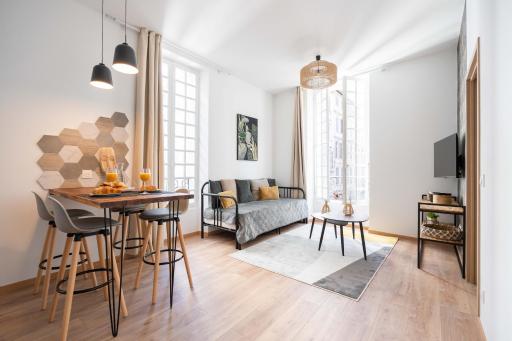 Les Petits Pavillons Appartements Standing 1 chambre 4 pers Clim Vieux-Port - Hizvo