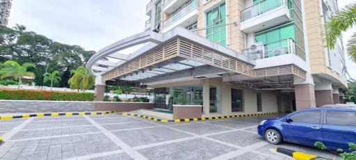 2 Bedroom Unit at The Padgett Place Condominium - Housity